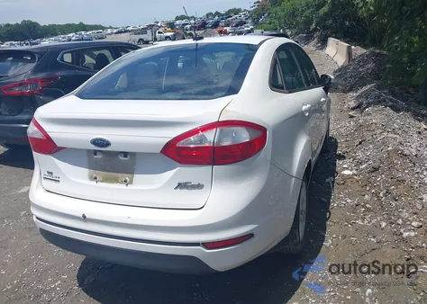 2017 Ford Fiesta Se z USA, uszkodzony, nr VIN 3FADP4BJ2HM130709